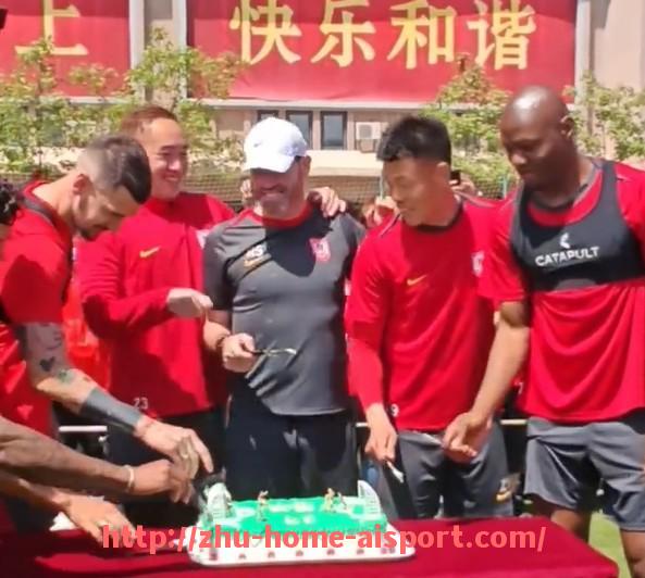 爱体育-NBA火箭队最新一场比赛比分与关键数据统计